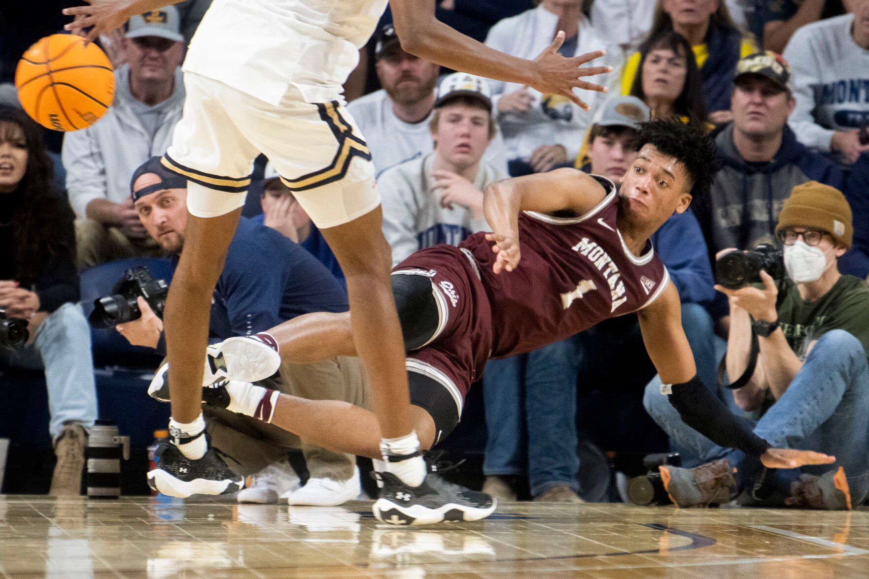 Brawl of the Wild basketball 06.JPG